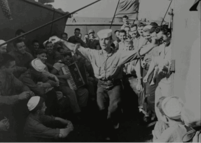 gif-government-national-archives-sailor-dance